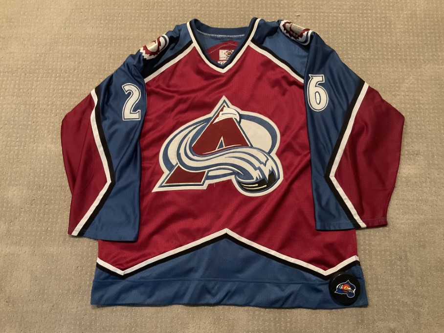 Lot Detail - 1998-1999 Peter Forsberg Colorado Avalanche Game-Used